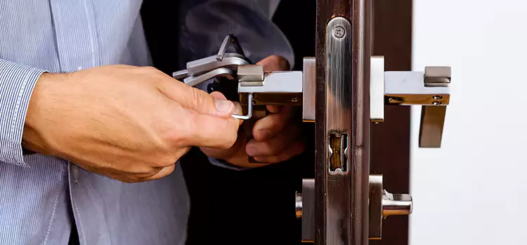 Commercial Door Lock Repair Elgin