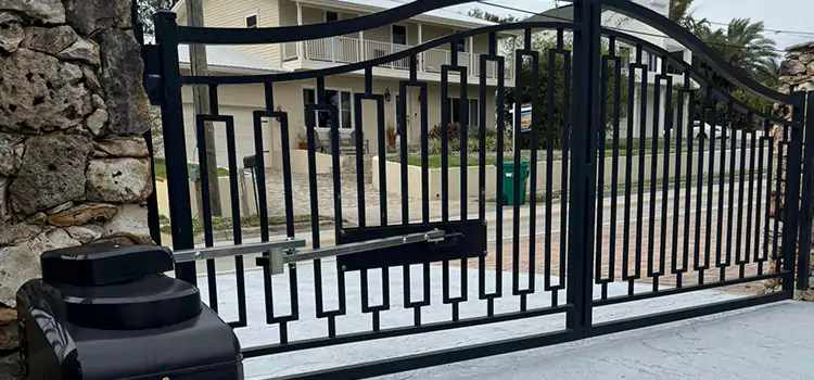 Swing Gate Opener with Keypad Elgin